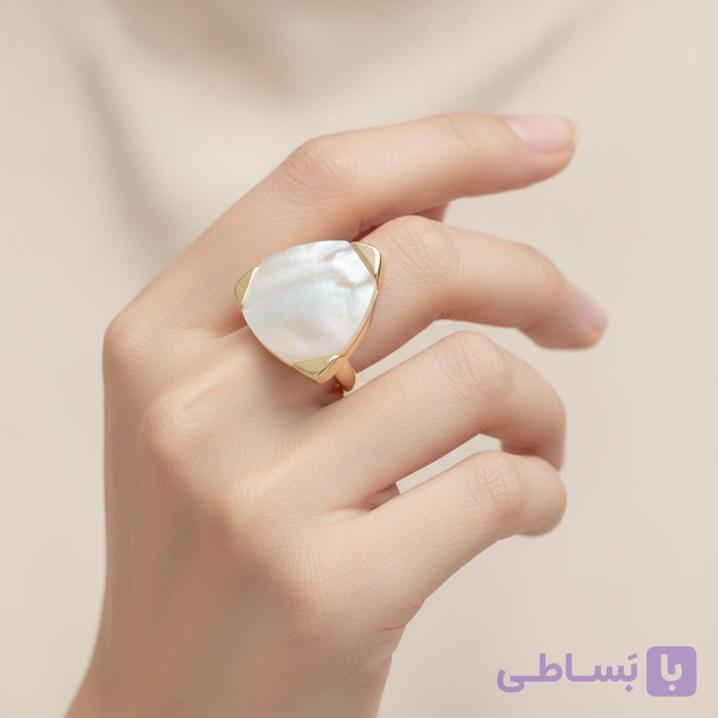 انگشتر سه گوش مدل صدفی وطلایی