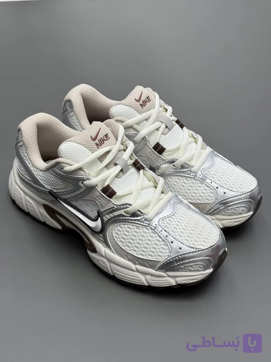 Nike V5 RNR Cream Brownنایک وی فایو کرم قهوه ای — تصویر 1