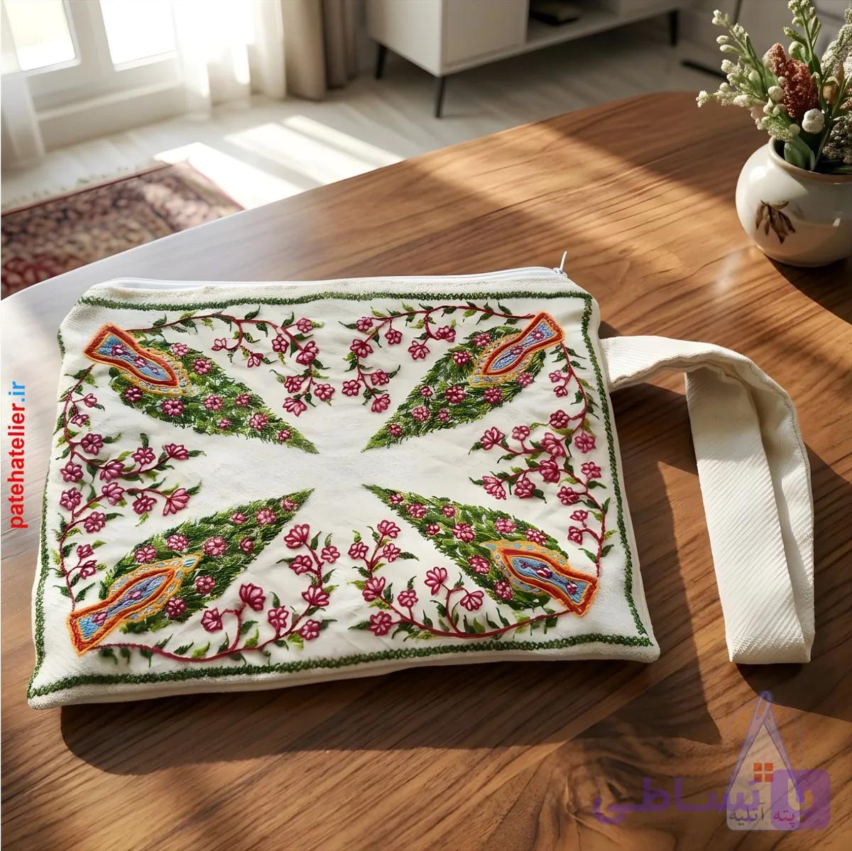 کیف پته دوزی طرح چهار سرو — تصویر 1