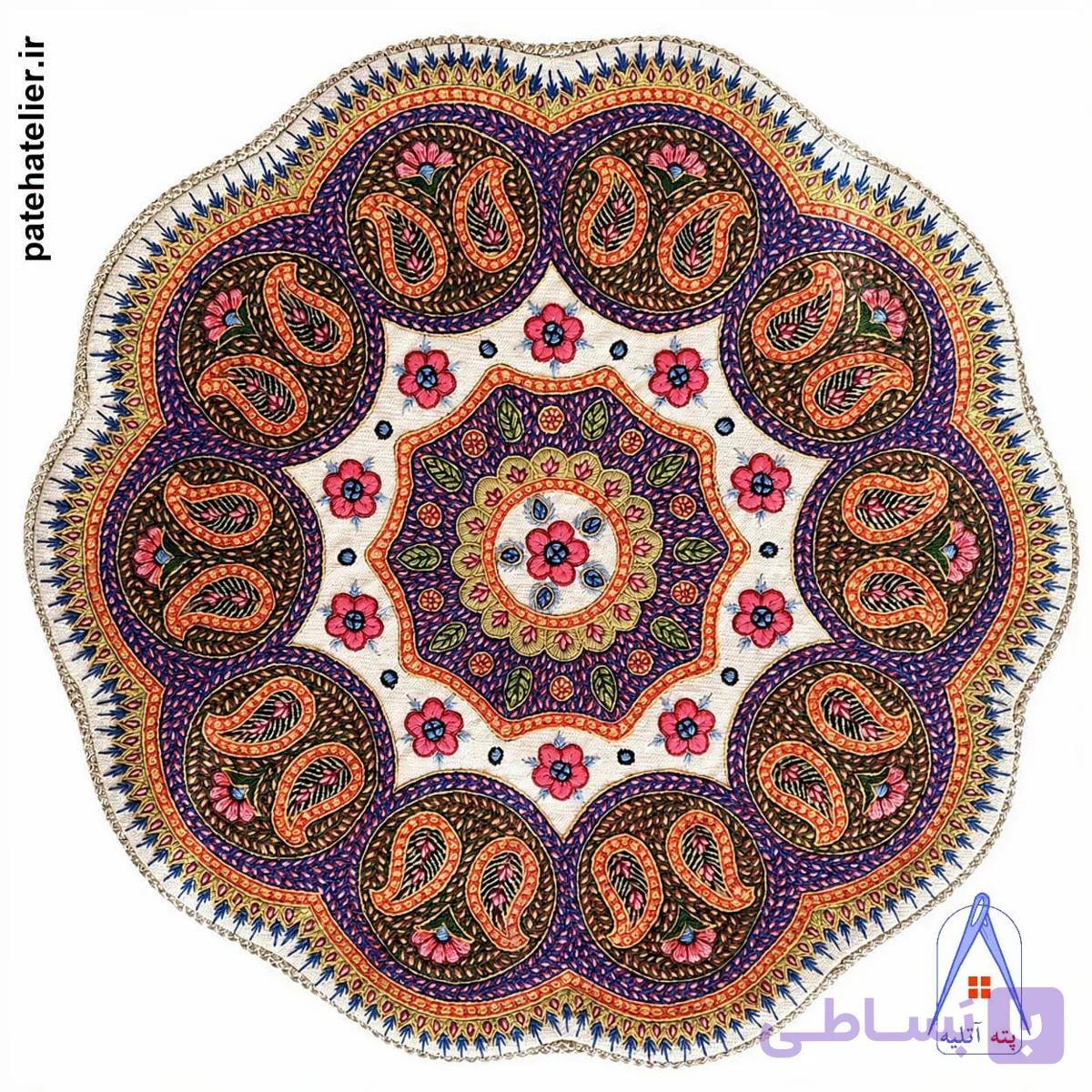 رومیزی پته دوزی طرح یاقوت — تصویر 1