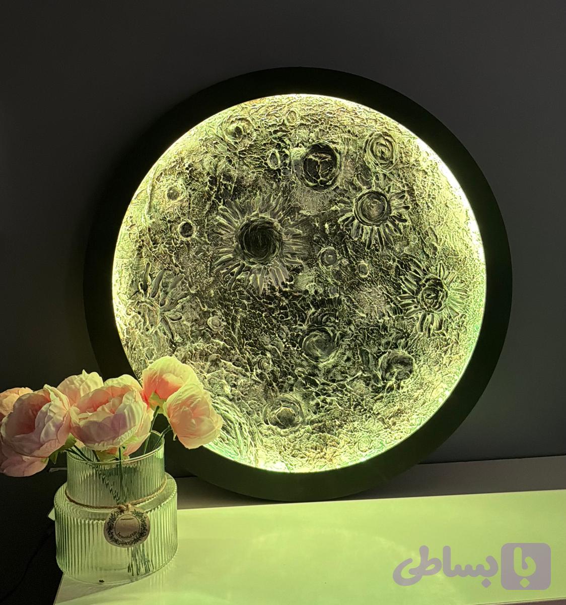 تابلو ماه برجسته با نور زرد