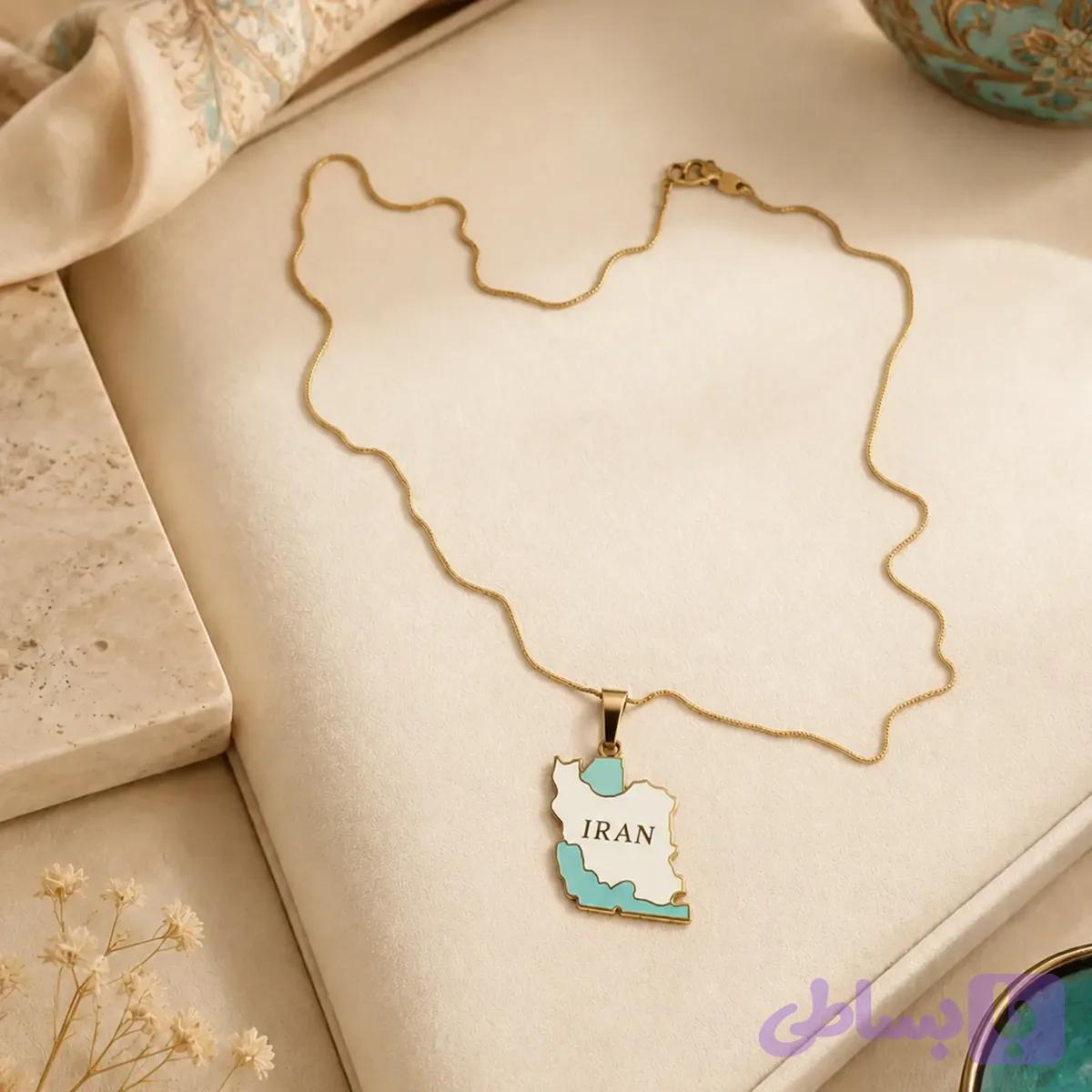 گردنبند زنانه طرح ایران کد TR1002