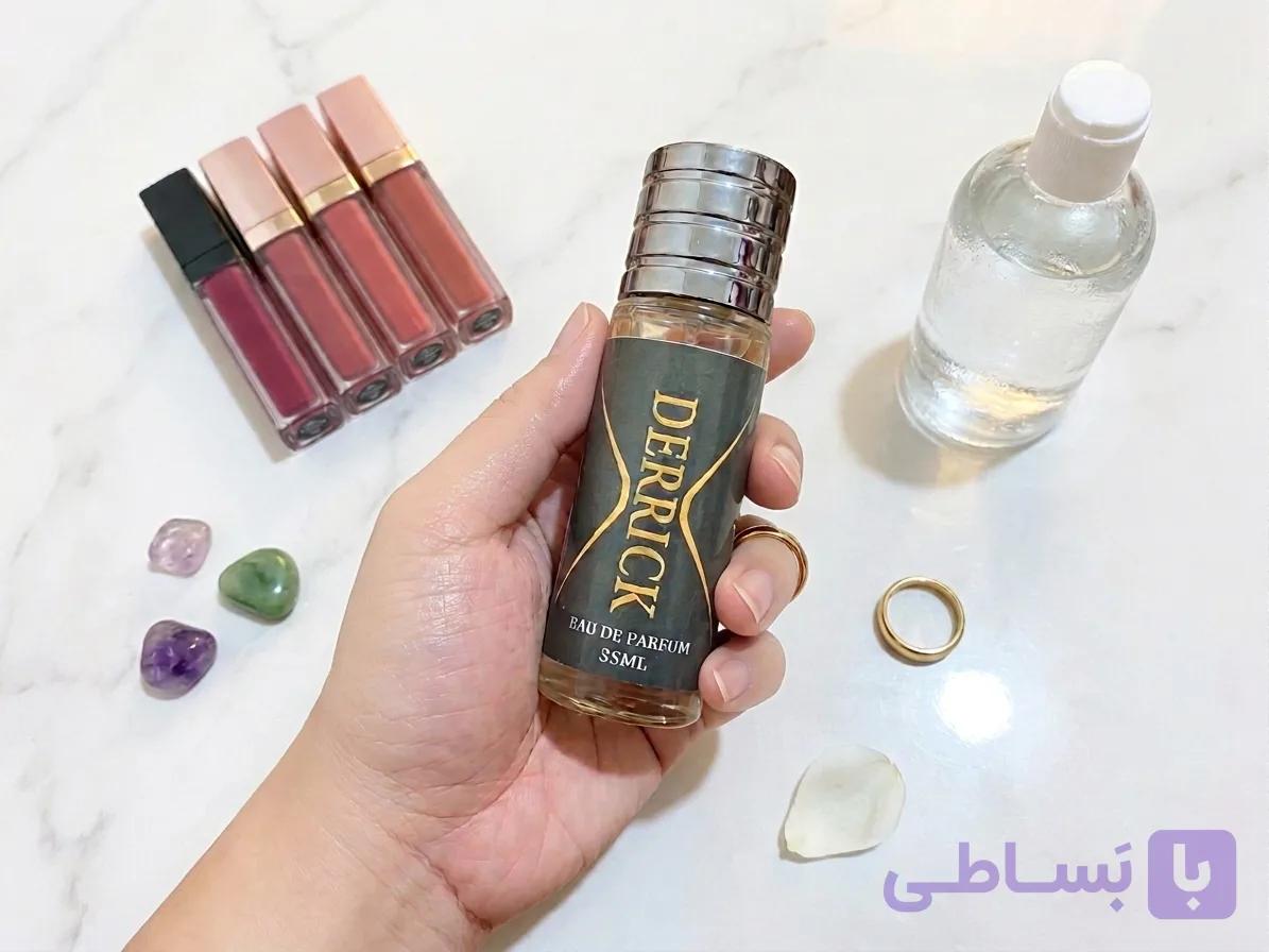 ادکلن جیبی ۳۵ میل دریک (Derrick) – رایحه نوستالژیک، گرم و جذاب