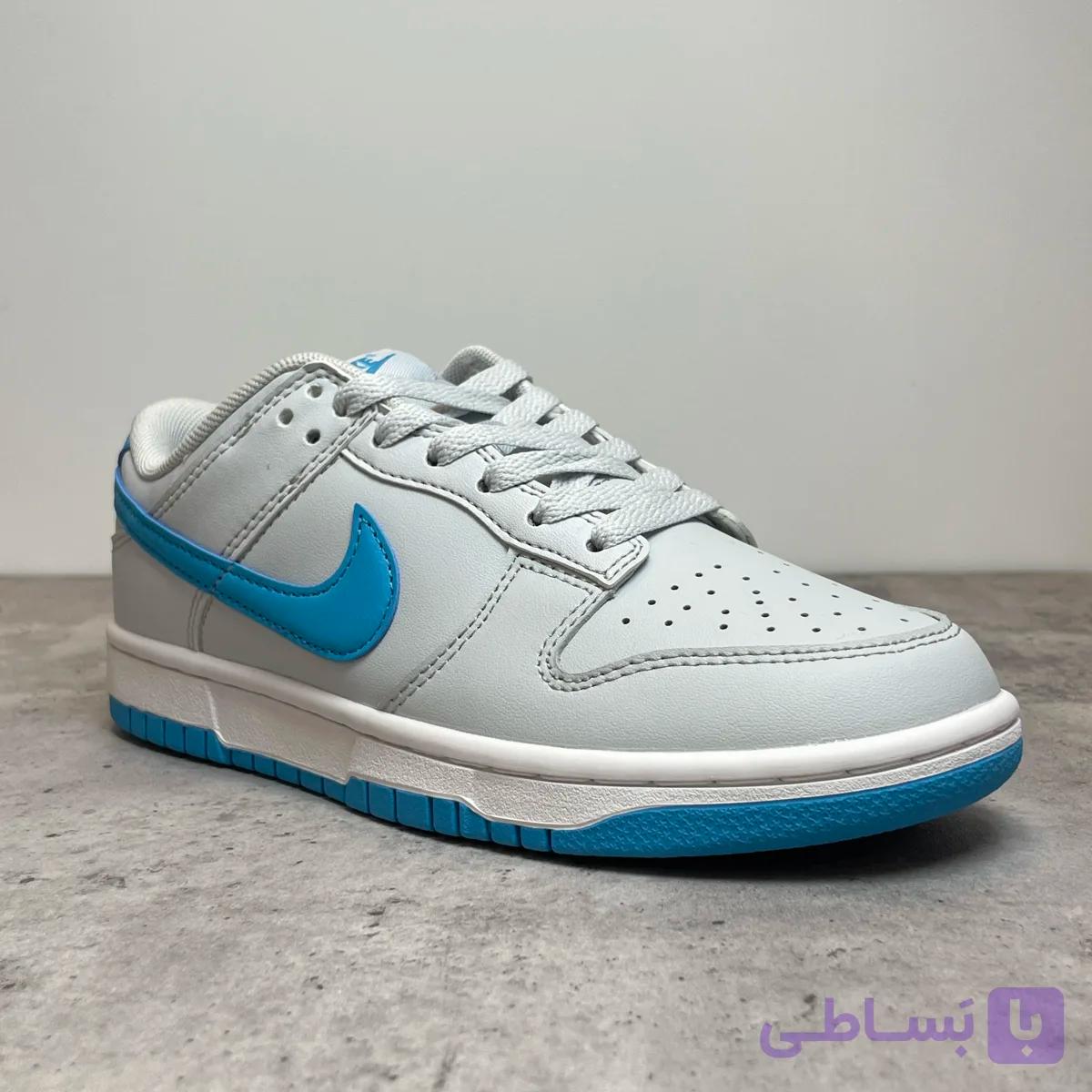 کتونی زنانه نایک SB مدل Dunk low Pure Platinum رنگ آبی طوسی