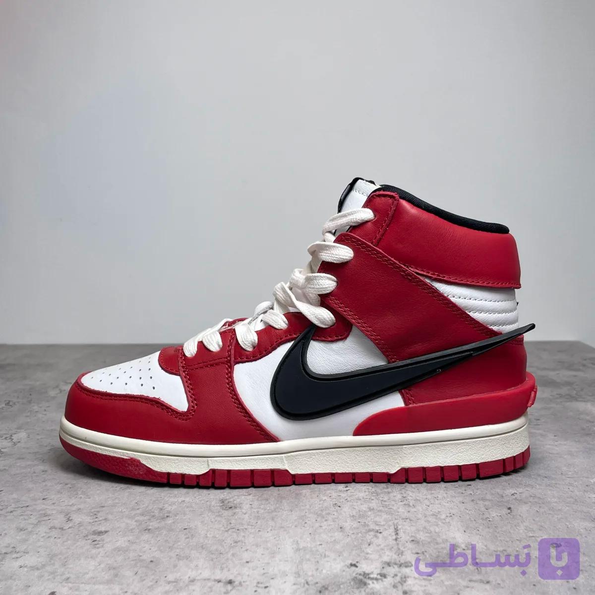 کتونی نایک آمبوش زنانه ساق دار مدل dunk high x Ambush رنگ سفید قرمز مشکی (شیکاگو)