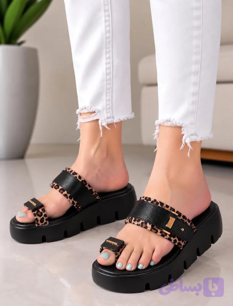 604-23صندل طبی لژ 5 سانت زنانه زرپای — تصویر 1