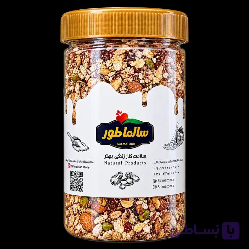گرانولا شکلاتی