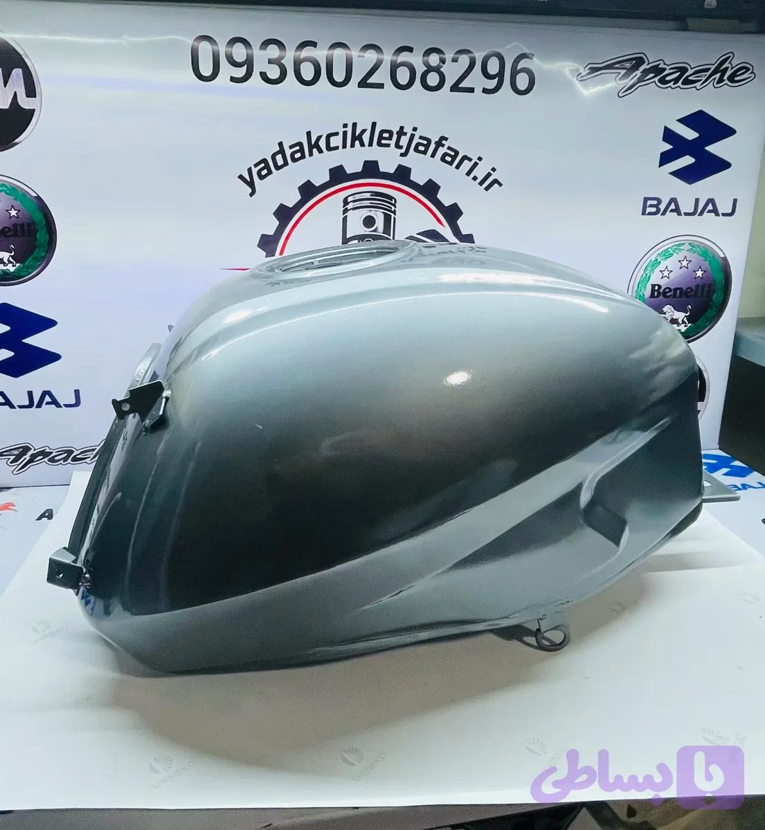 باک پالس یوجی فور نقره ای