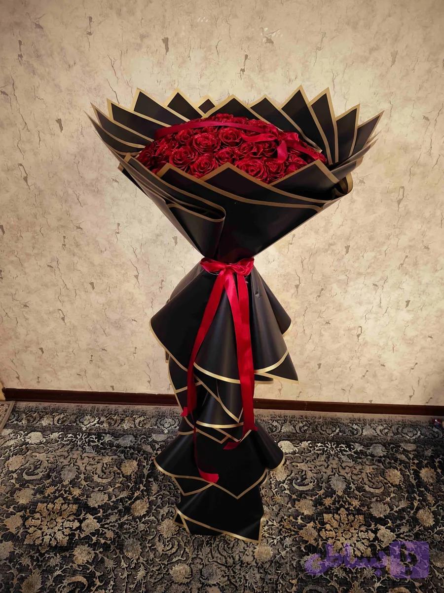 دسته گل ۵۰ شاخه مصنوعی بلند (پایه دار) — تصویر 1