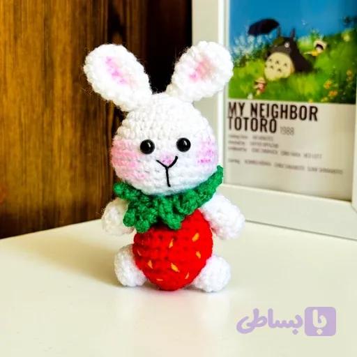 آویز جاکلیدی جاسویچی چارم بگ خرگوش توت فرنگی فانتزی کیوت پینترستی مناسب کادو هدیه