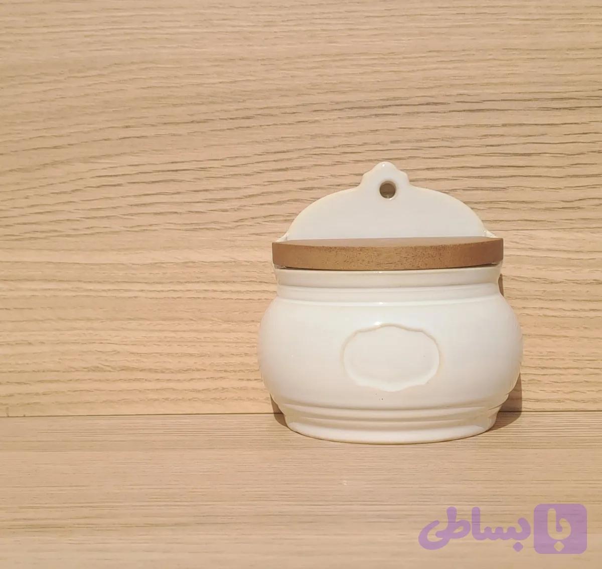 بانکه دیواری Zara Home اصل | سفید با درب چوبی — تصویر 1
