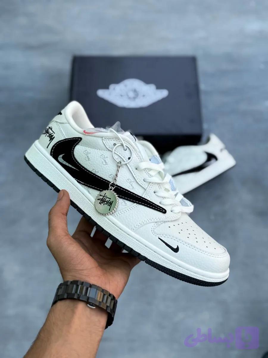 نایک جردن ۱ لو تراویس اسکات \ Nike Air Jordan 1 Low Travis Scott x کد ۱۳۰