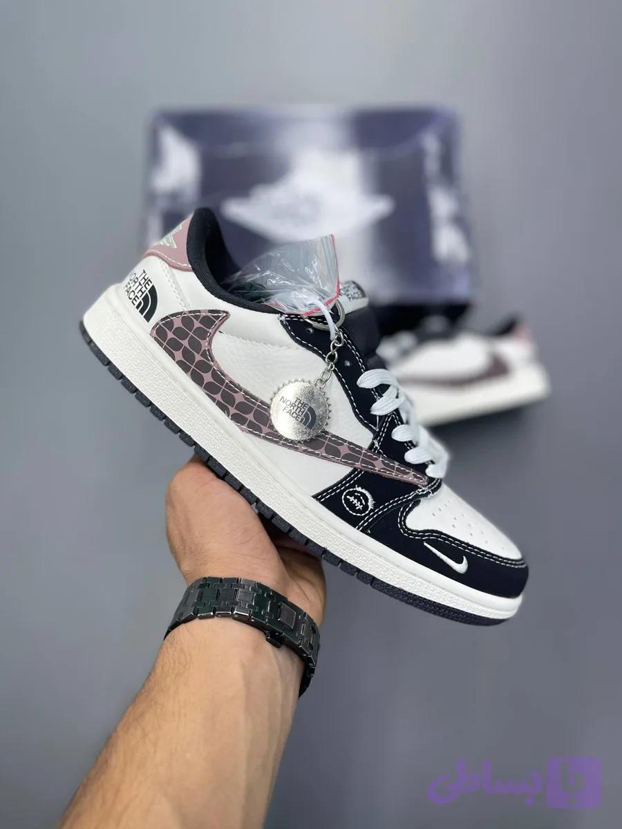 نایک جردن ۱ لو تراویس اسکات \ Nike Air Jordan 1 Low Travis Scott x کد ۱۳۰