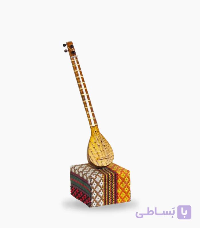 ماکت پایه دار سه تار