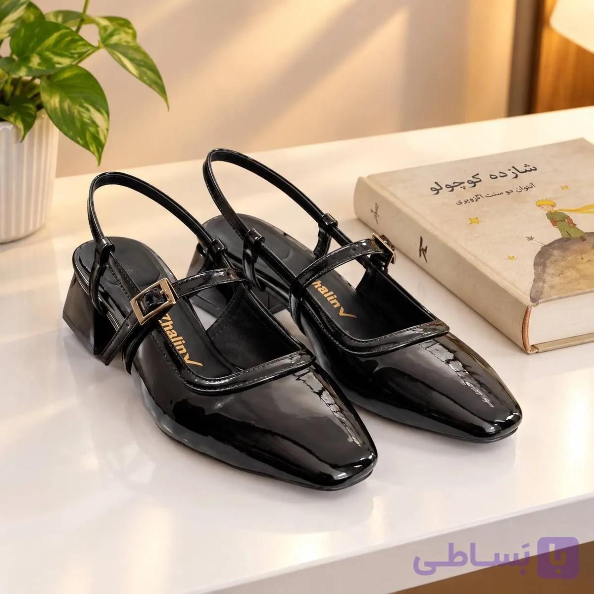 کفش مجلسی زنانه ورنی عروسکی پنجه پهن سگک دار پاشنه ۳ سانت — تصویر 1