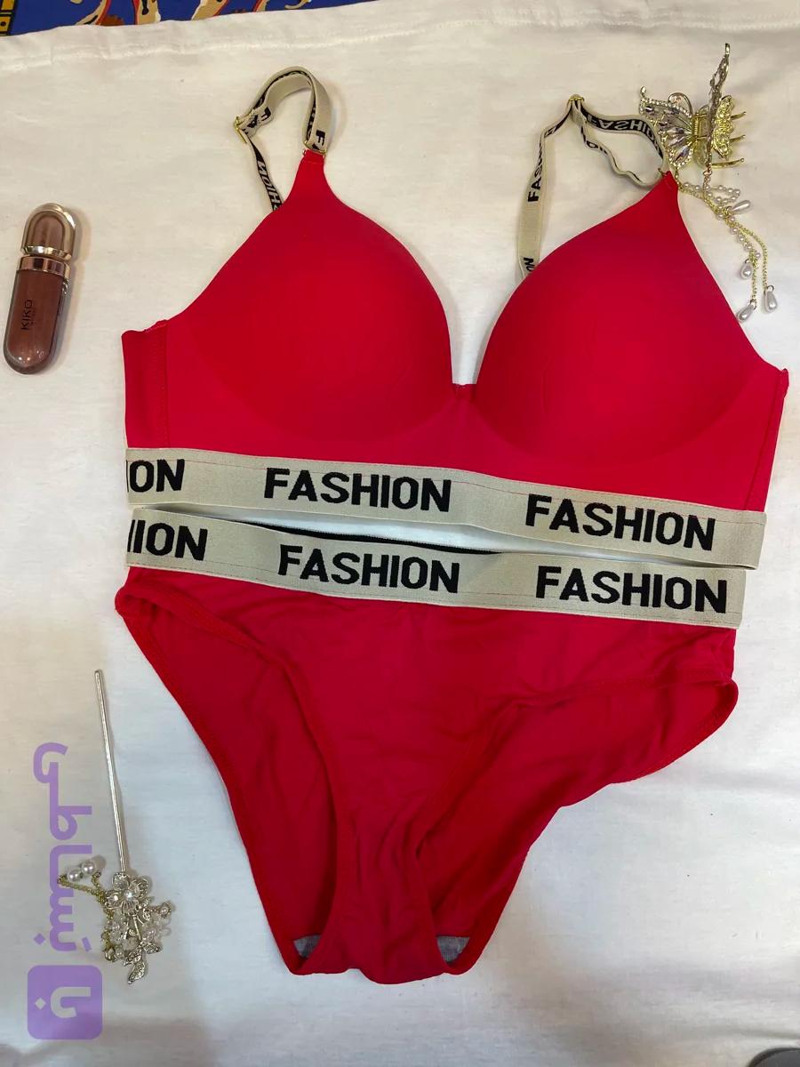 ست شورت وسوتین اسفجی بدون فنر رنگ قرمز  کاپ B.  مدلfashion