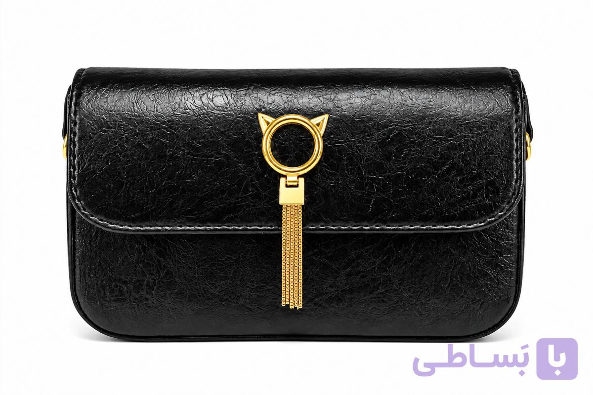 کیف دوشی زنانه مشکی با یراق طلایی و آویز زنجیری