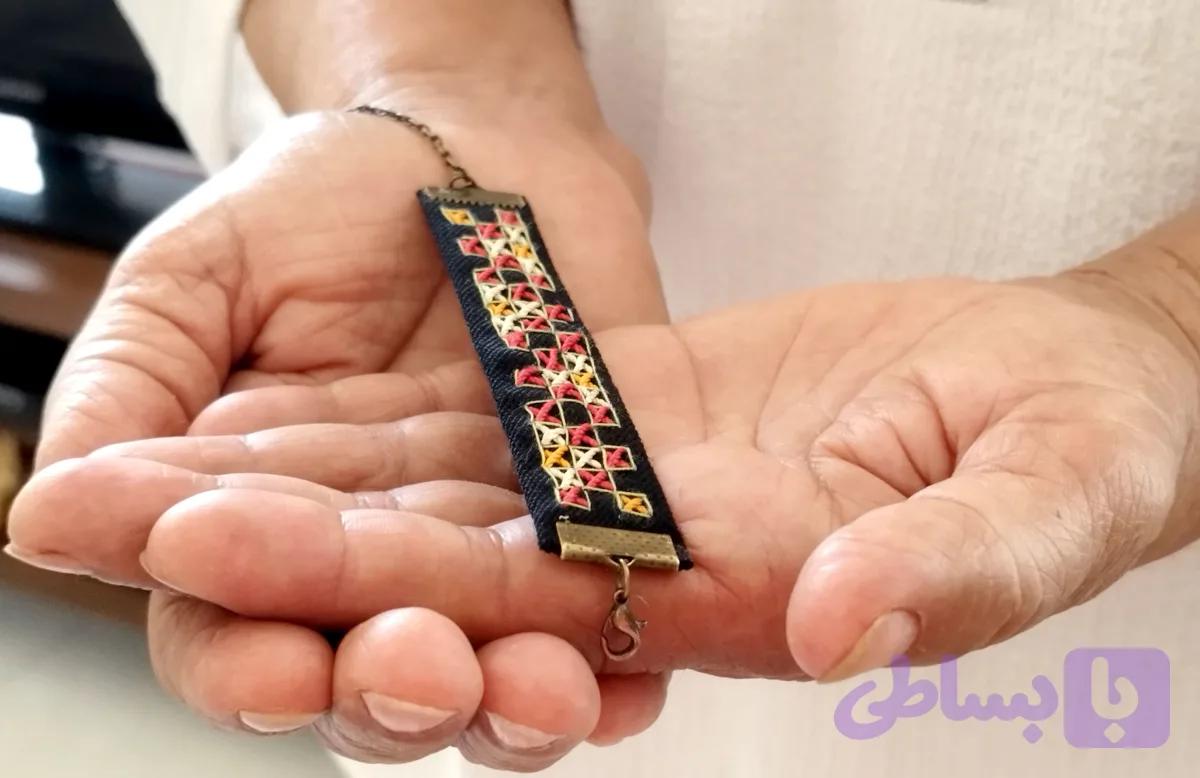 دستبند شکوفه شب