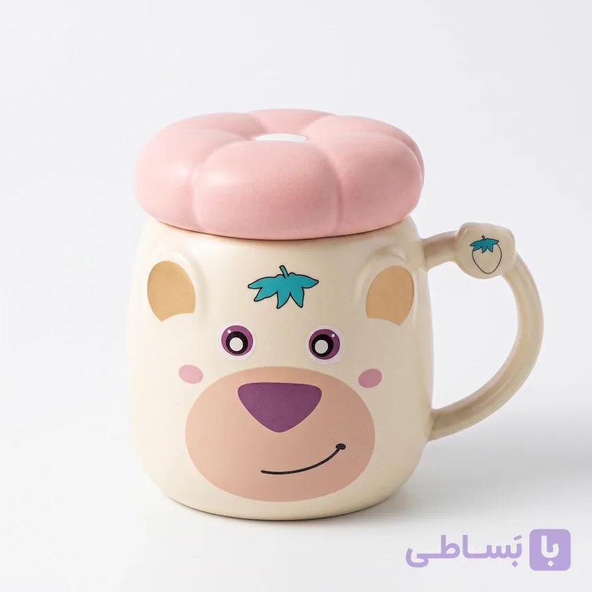 ماگ فانتزی صورت خرس با درب پیچی و دسته توت‌فرنگی — تصویر 1