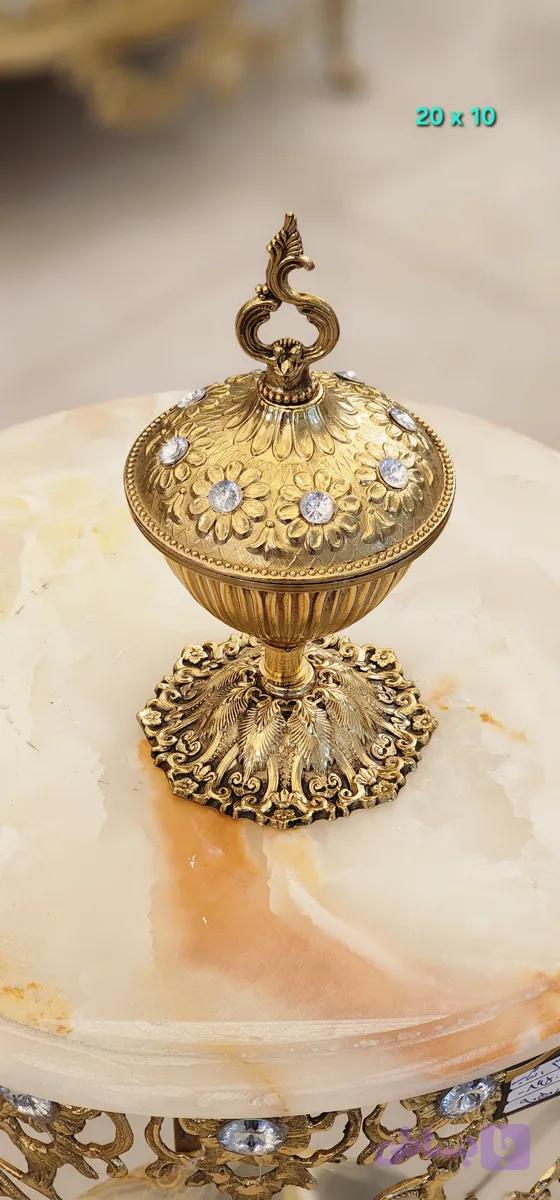 قندان برنز نگین دار ن