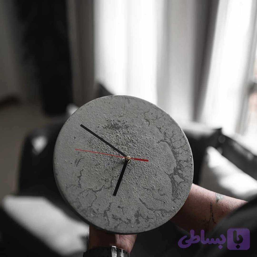 ساعت دیواری ساده