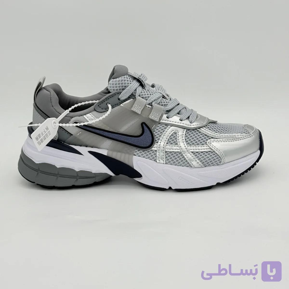 کتونی نایک وی تو کی نقره ای طوسی | Nike V2K Run Silver/Grey — تصویر 1