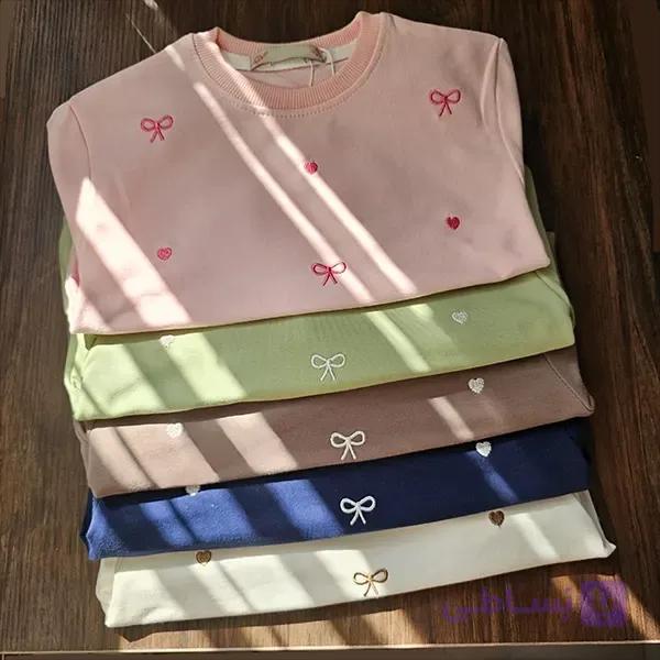 بلوز تک دورس بچه گانه گلدوزی قلب و پاپیون کد 2882 — تصویر 1