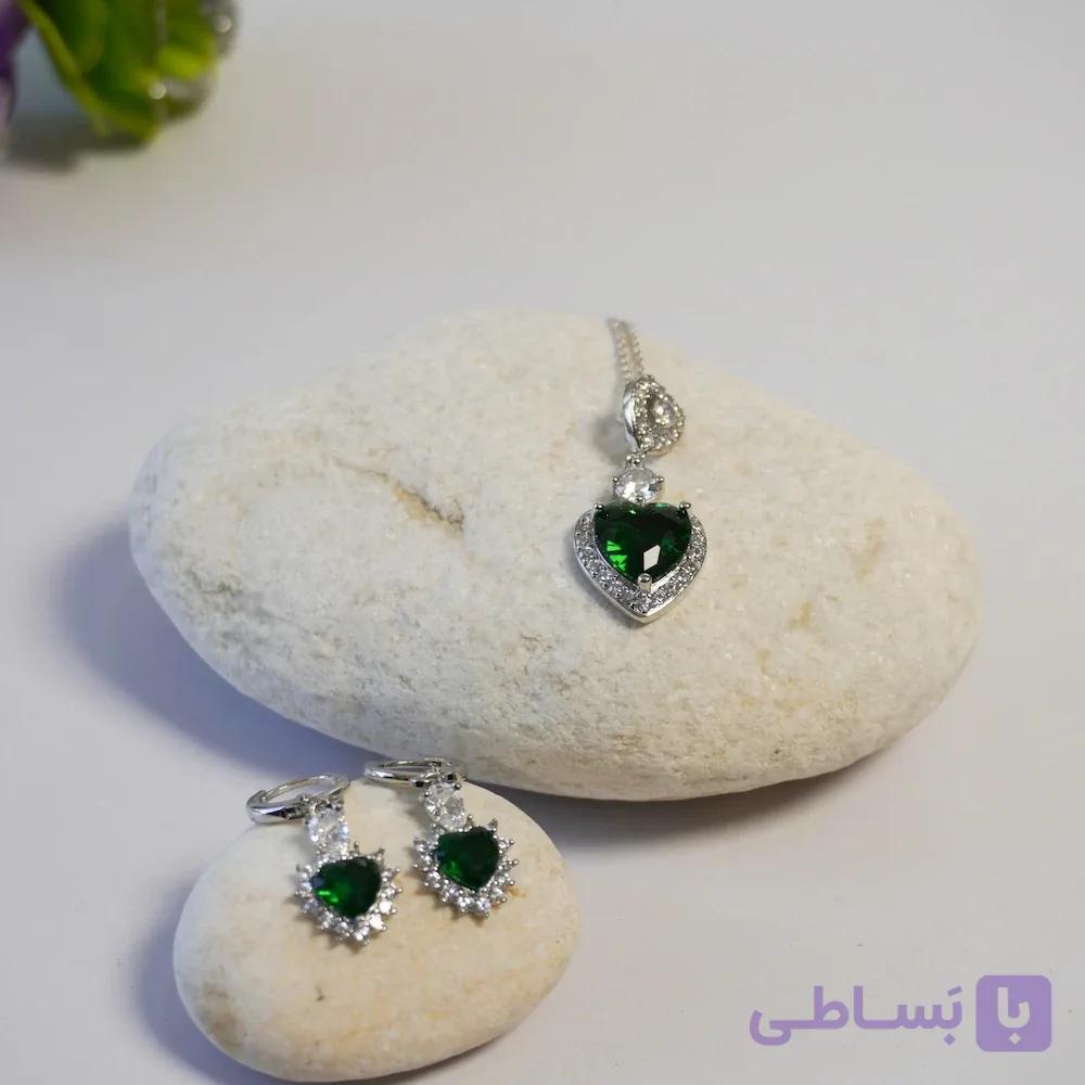 نیم ست زنانه طرح قلب زمرد سبز — تصویر 1