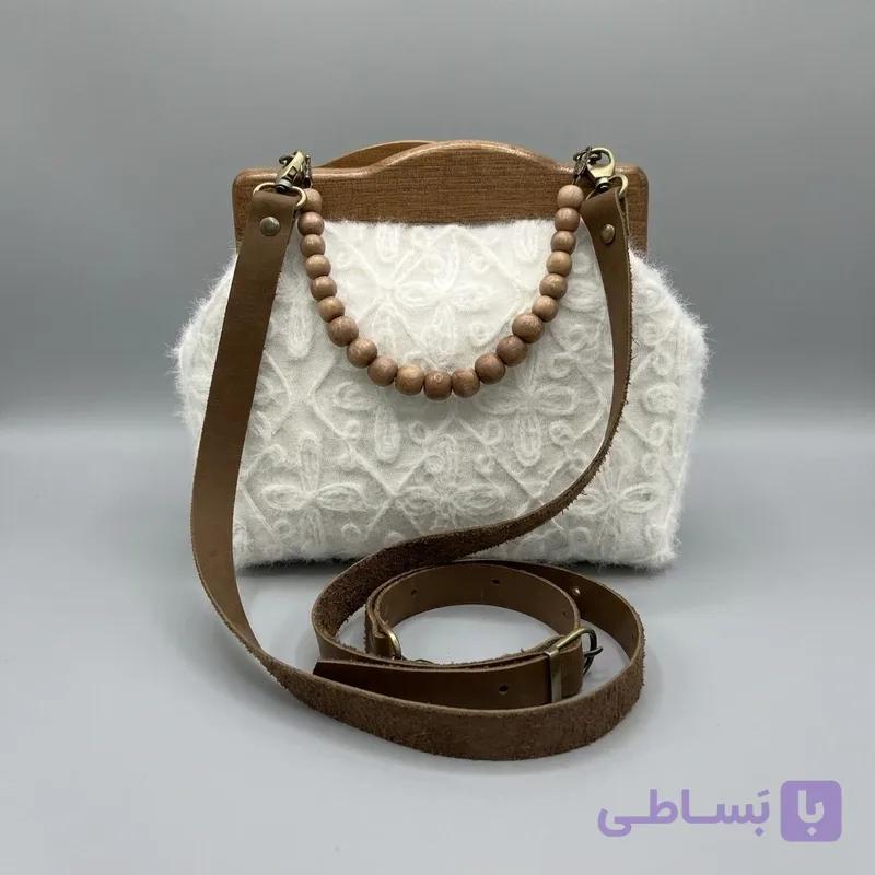 کیف طرح چوب و پارچه کلاسیک راما دست ساز و بند دوشی و دسته مهره ای چوبی