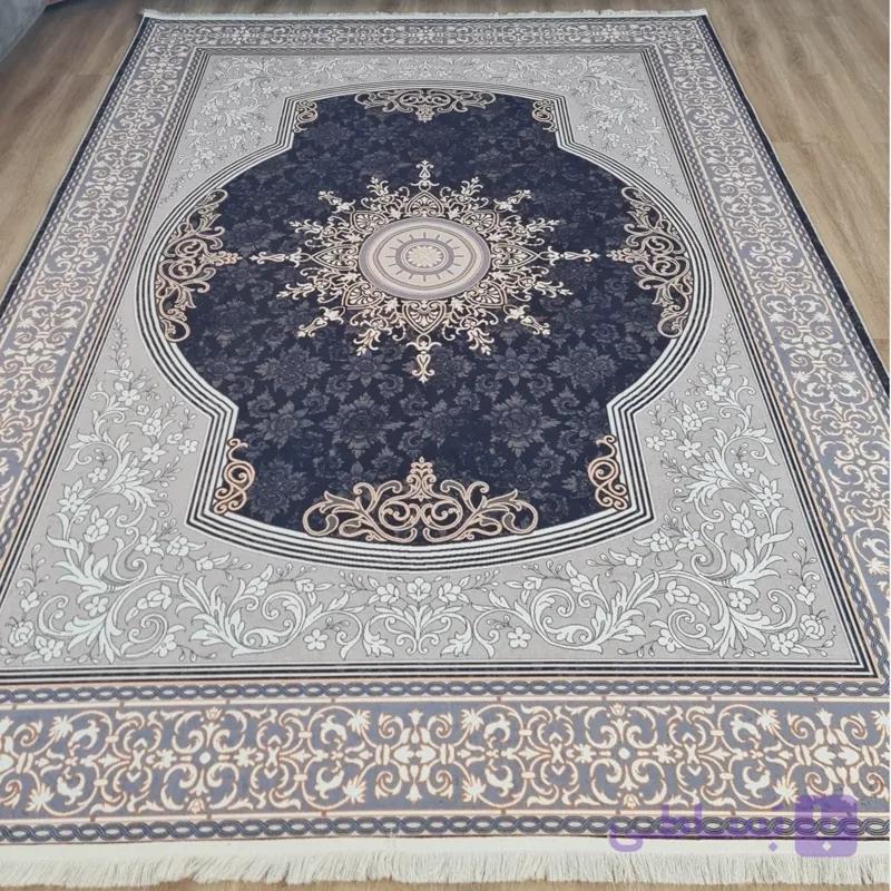 فرشینه مخمل شانل طوسی دودی طرح ترنج، کد L 505 (پس کرایه)