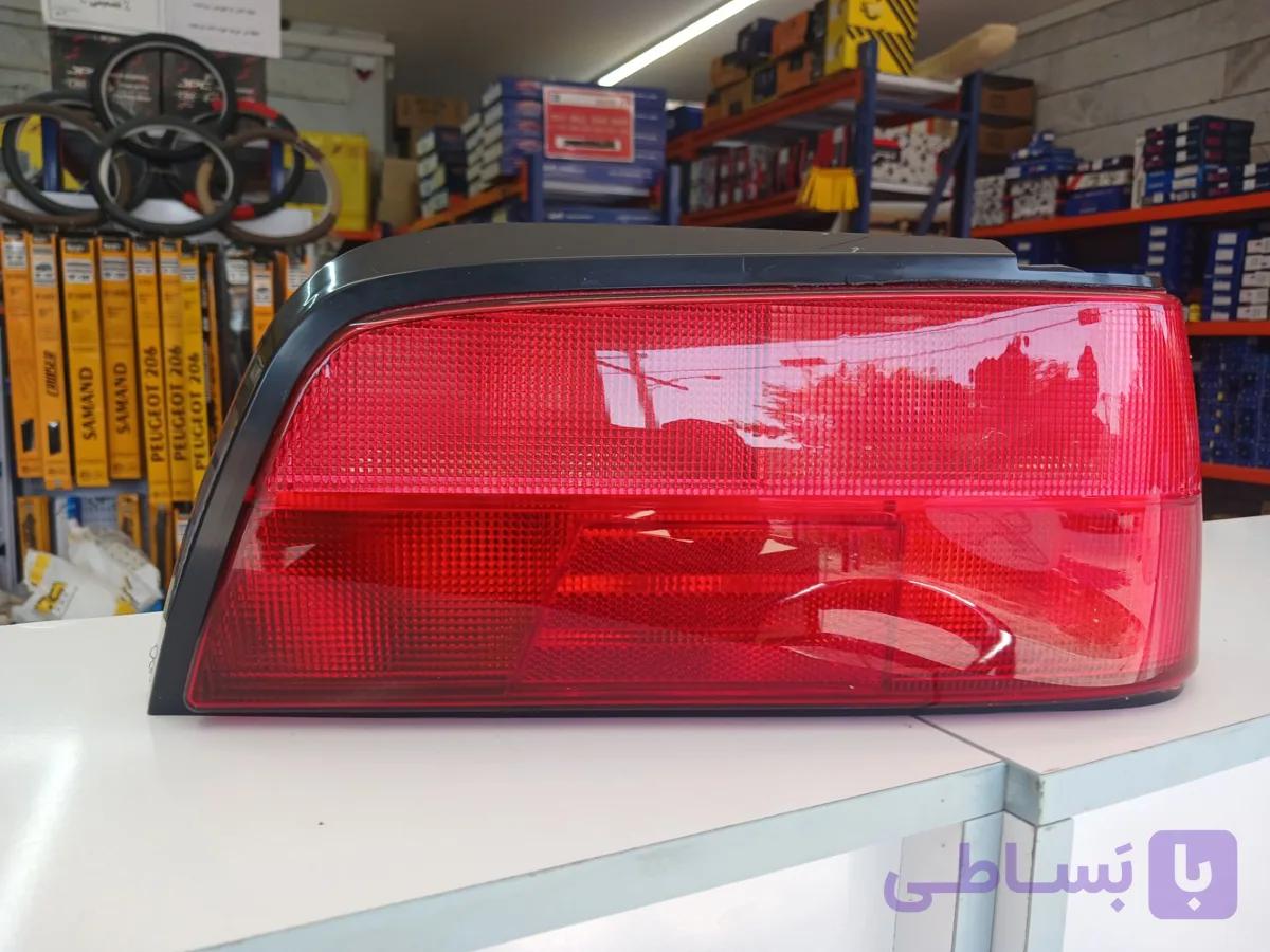 چراغ خطر عقب پارس راست قرمز MODERN