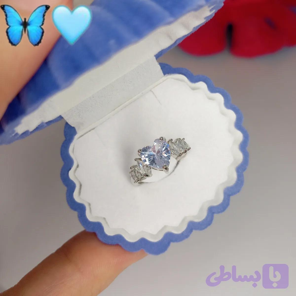 انگشتر جواهری قلب سفید (کد 4FWN0)