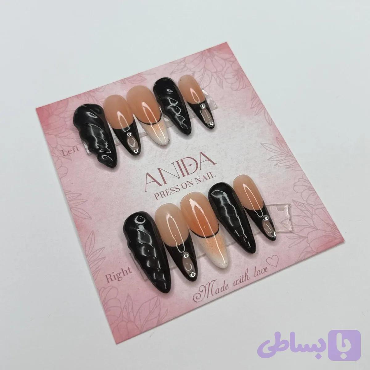 ست ناخن طرح مشکی و فرنچ کد
