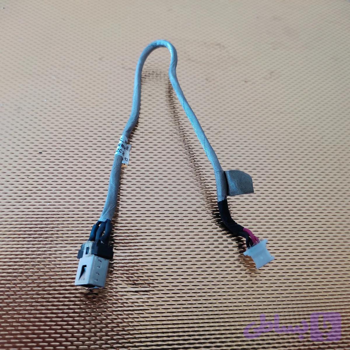 سوکت شارژ لپ تاپ لنوو IP110 به همراه سیم