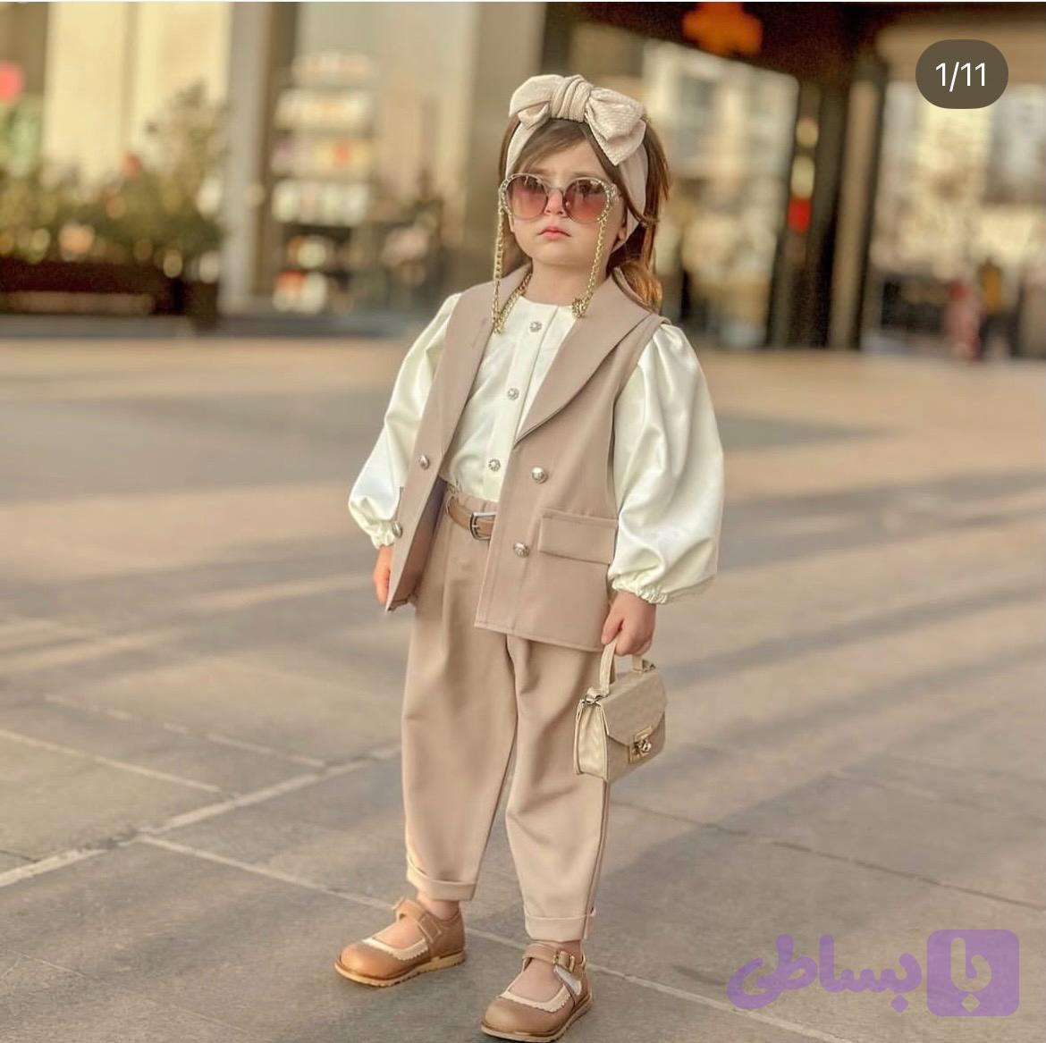چهار تیکه دخترانه نیلوفر — تصویر 1