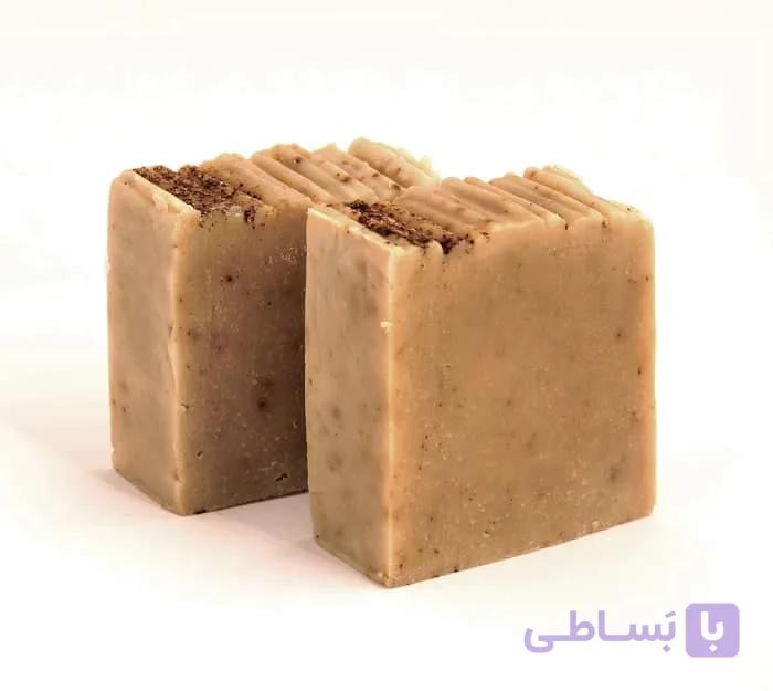 صابون پوست چرب گل انار برای بستن منافذ باز