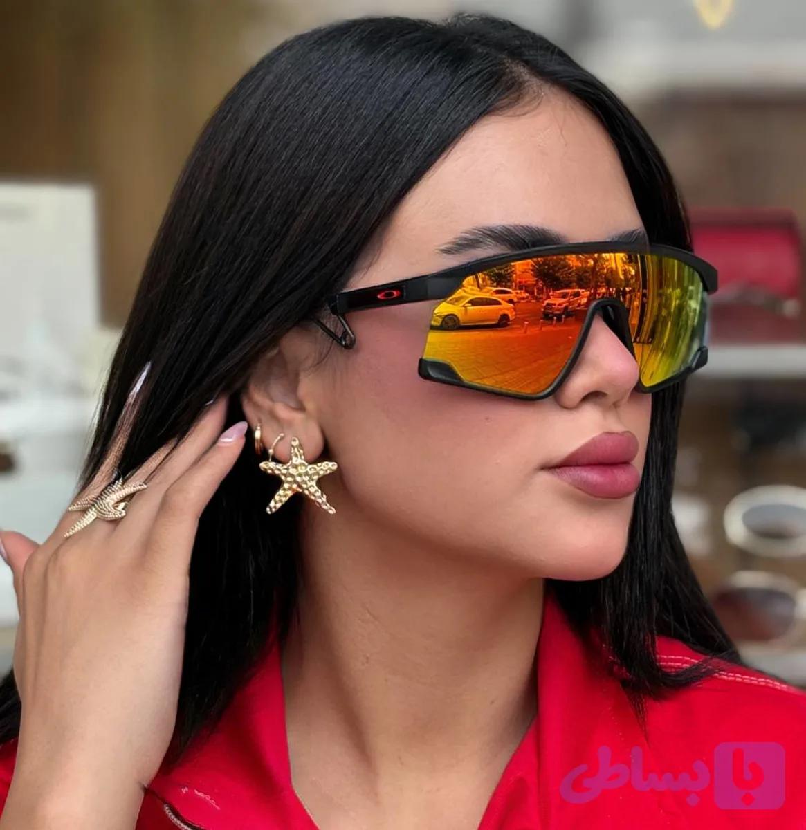 عینک ورزشی اوکلی