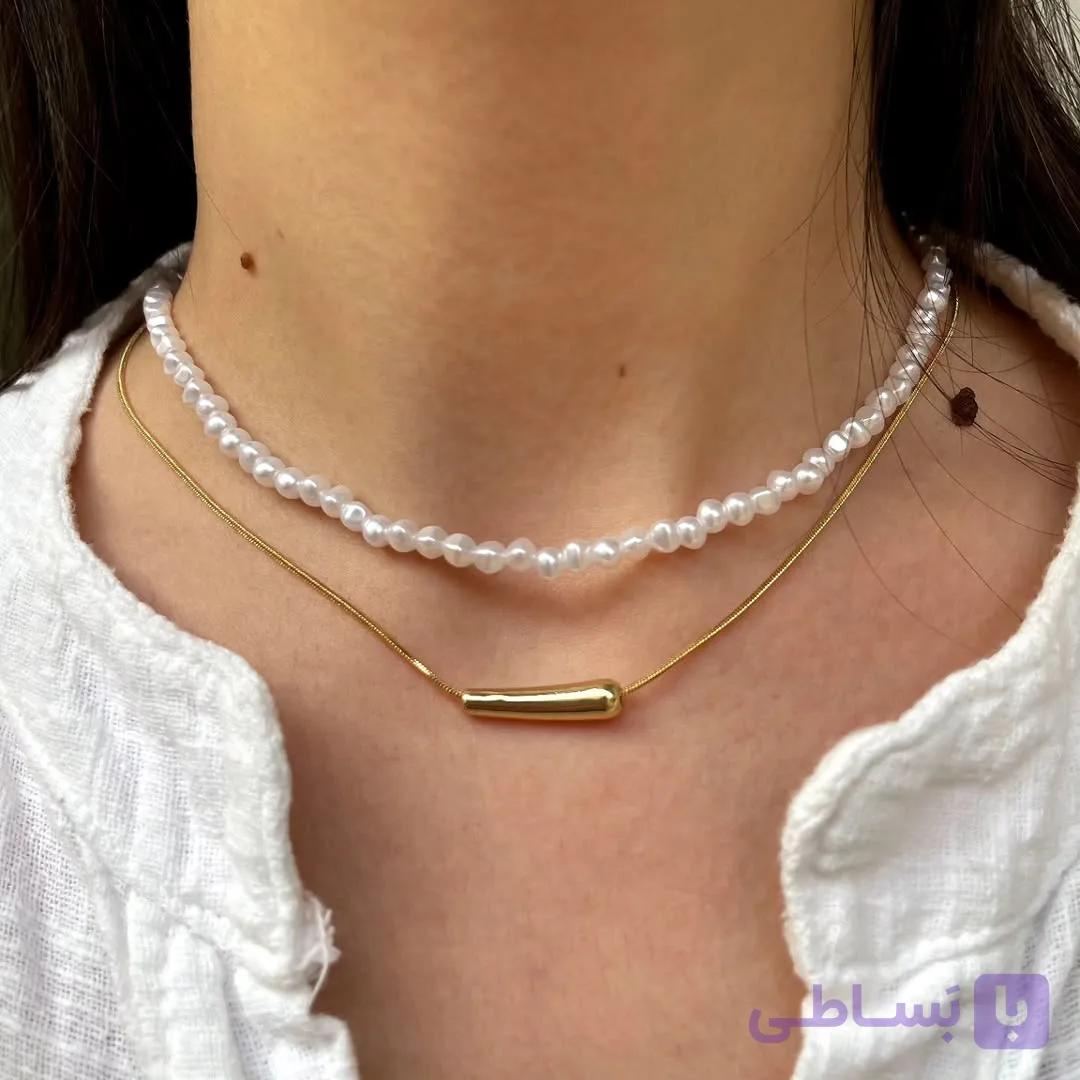 گردنبند زنانه دو ردیفه مرواریدی با زنجیر طلایی آبکاری با کیفیت رنگ ثابت