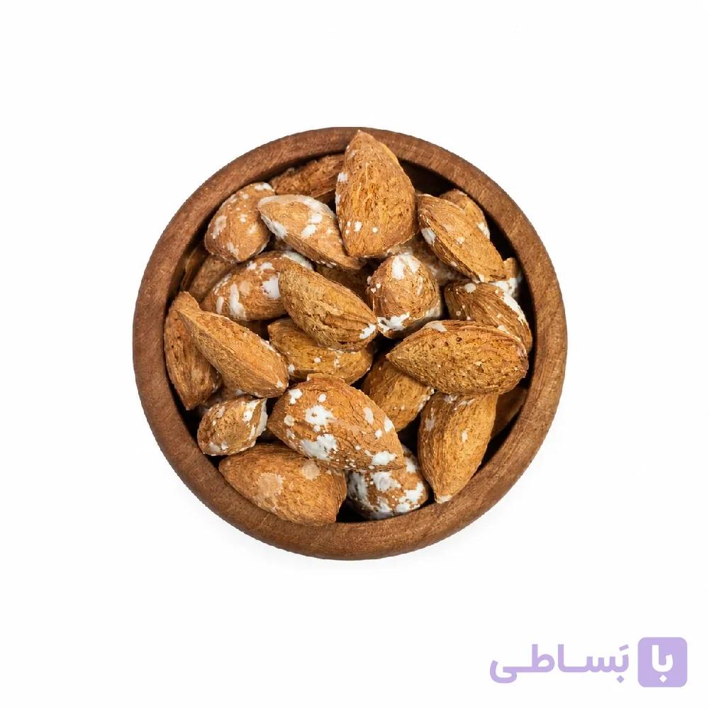 بادام منقا شور