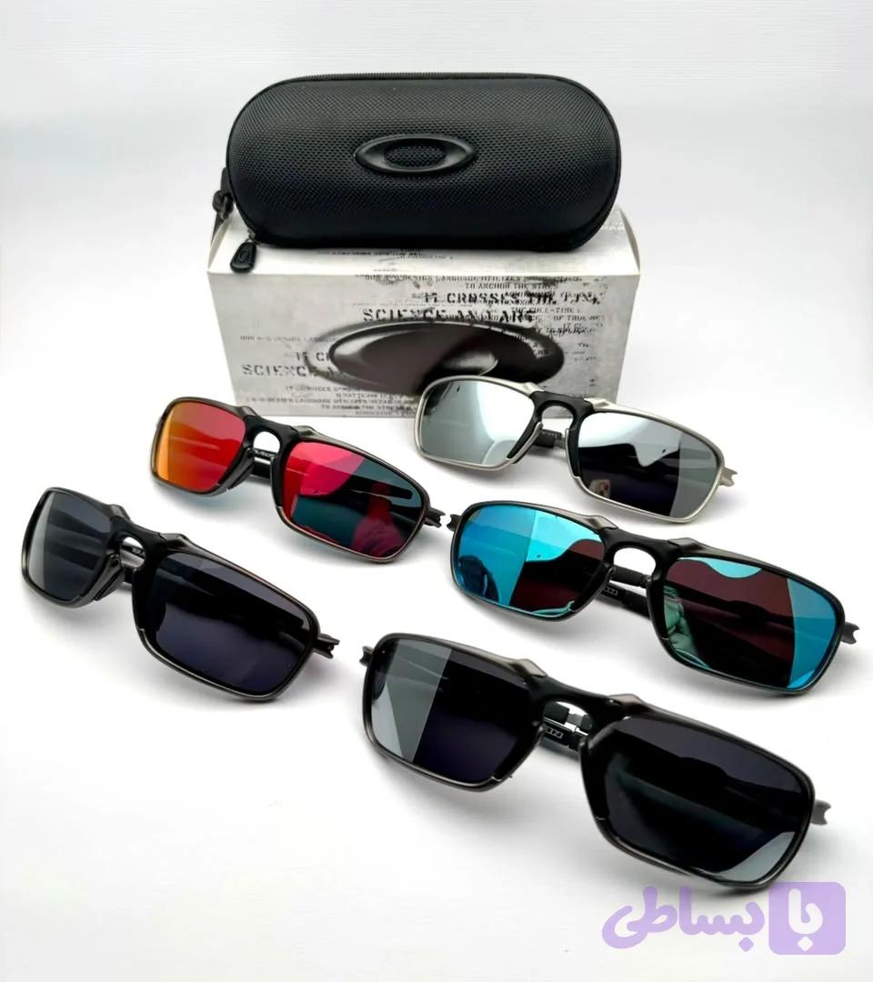 عینک آفتابی مدل مستطیلی لنز رنگی Oakley — تصویر 1
