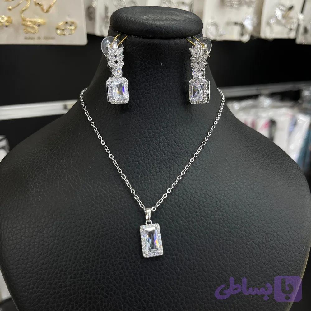 نیم ست زنانه نگین دار — تصویر 1