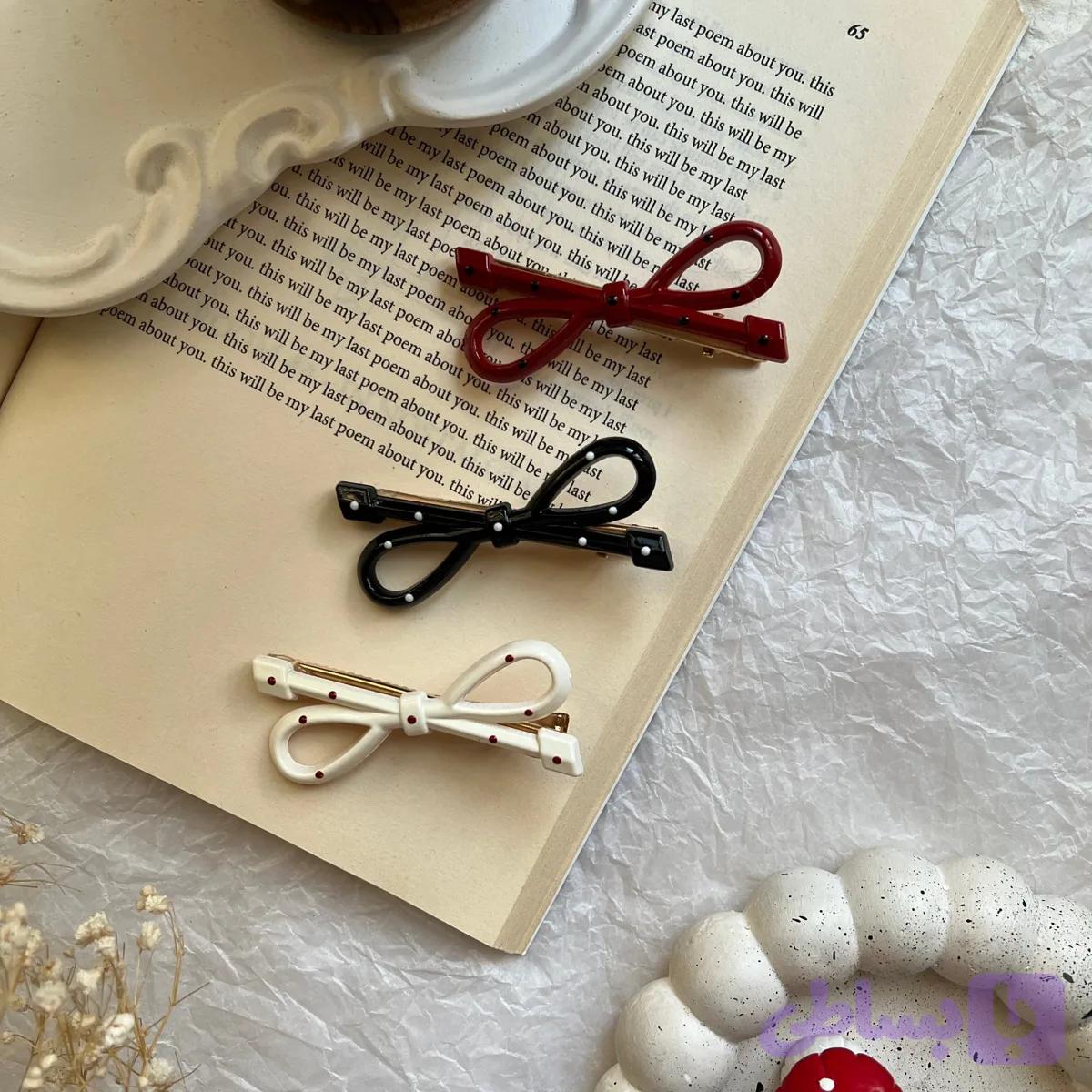 گیره انبری پاپیون خال خالی