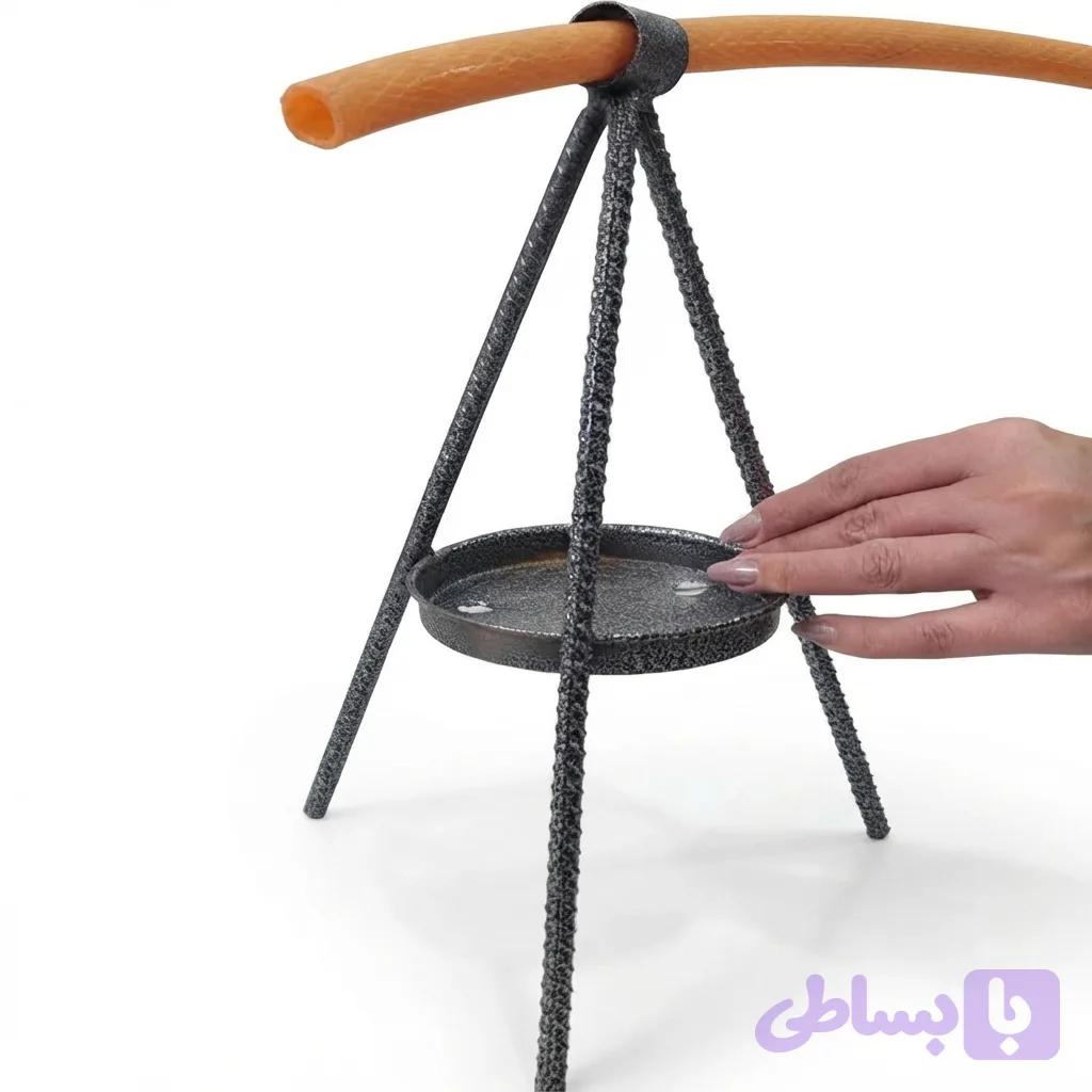 سه پایه شلنگ حیاط جاصابون‌دار