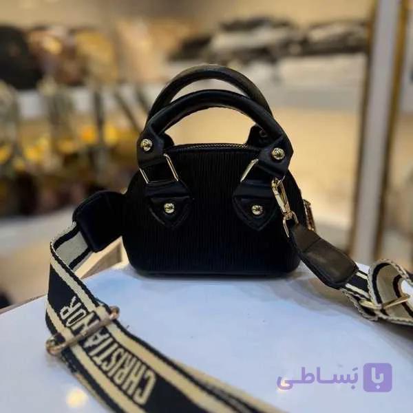 کیف پاسپورتی زنانه اسپرت با بند مارکدار 01710 — تصویر 1