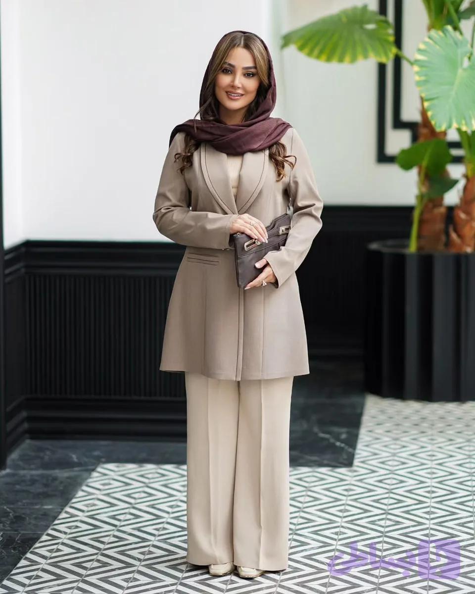 مانتو مدل آناهیتا / پارچه بزیاق گرم بالا /مدل یقه ارشال دمسه دوزی /مناسب ۴۰ تا ۵۰ کیفیت تضمینی