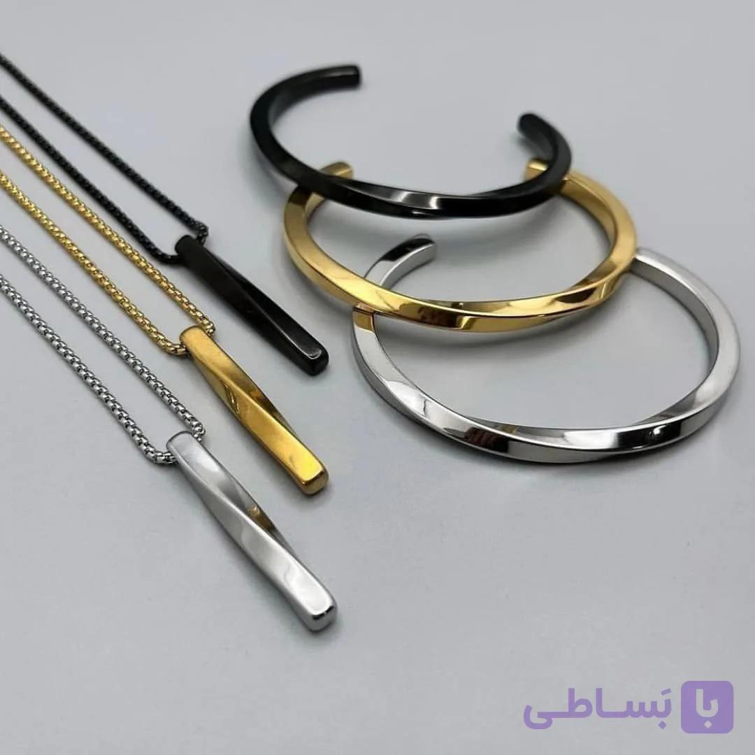 ست گردنبند و بنگل پیچ خورده ( طلایی ) — تصویر 1