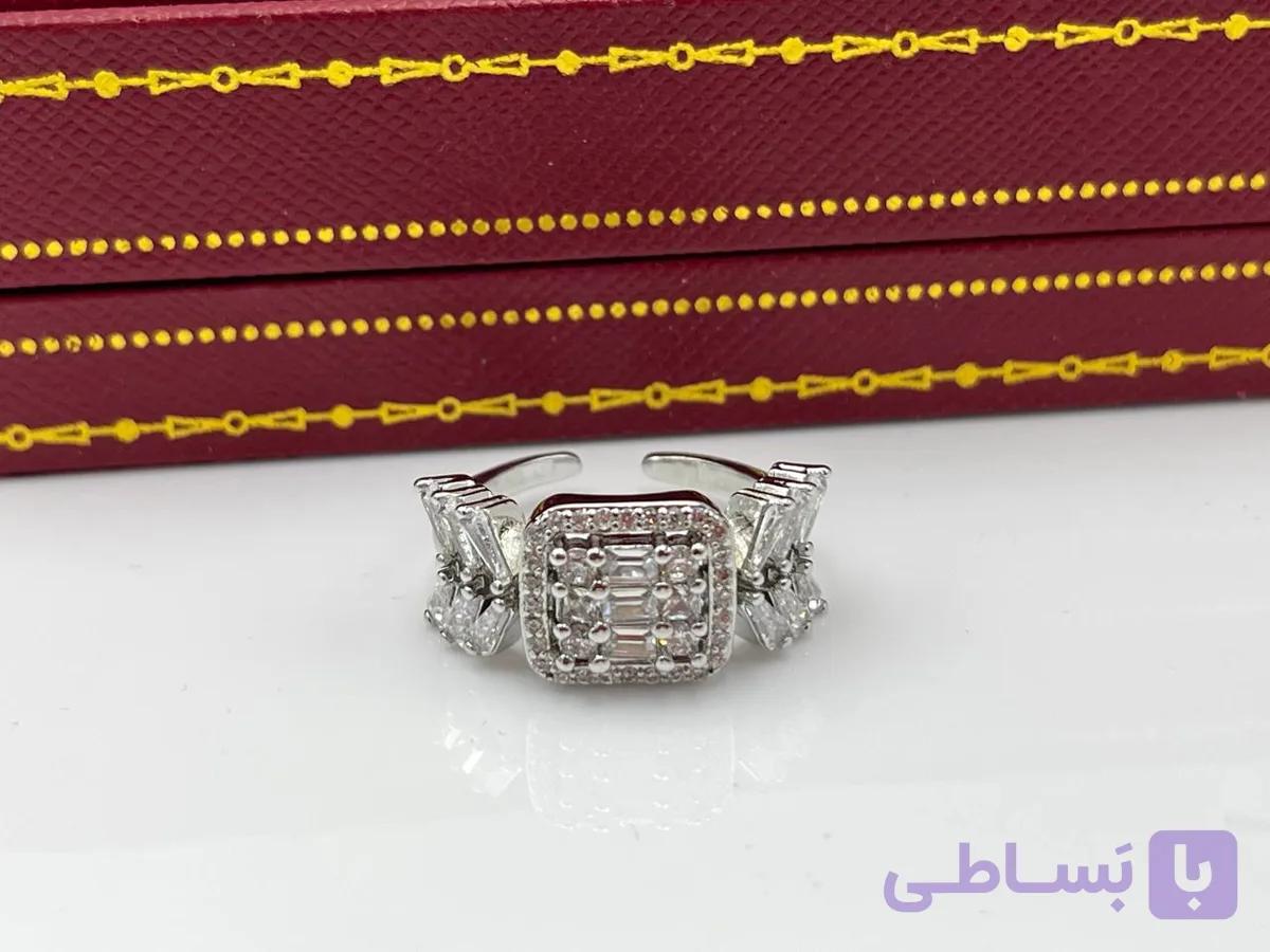 انگشتر نگین کاری نقره ای طرح خاص — تصویر 1