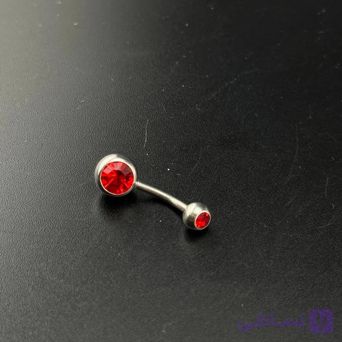 پیرسینگ ناف نگین‌دار — تصویر 1