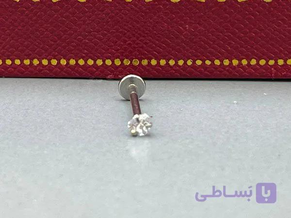 پیرسینگ لب تک نگین — تصویر 1
