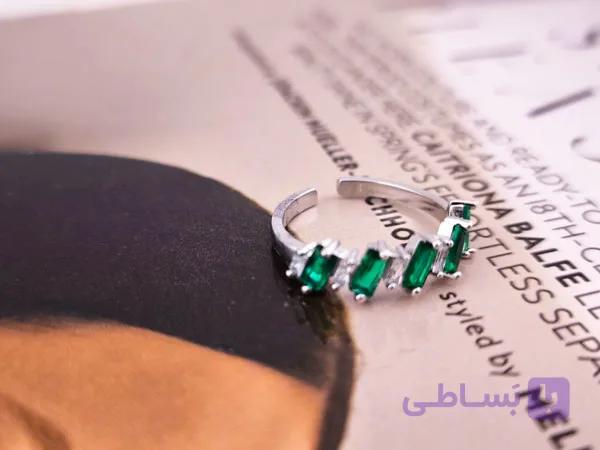 انگشتر طرح جواهر نگین سبز کد 11090 — تصویر 1